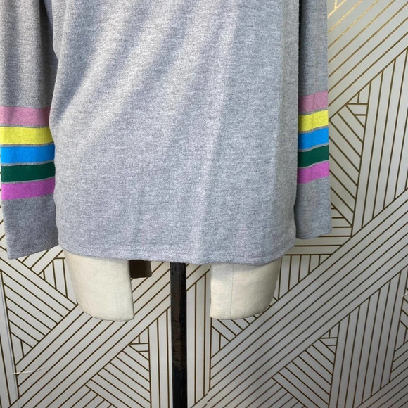 Chaser Love Knit Sweatshirt in Heather Gray - Picture 5 of 10